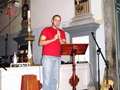 m001.jpg (38546 bytes)