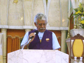 w017.gif (57382 bytes)